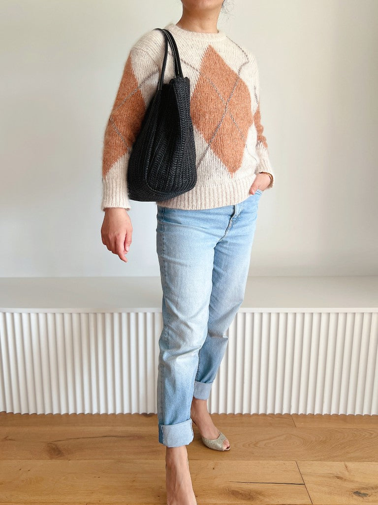 Emporio Armani Black Leather Charm Detail Straw Holiday Carryall Shoulder Bag Excellent