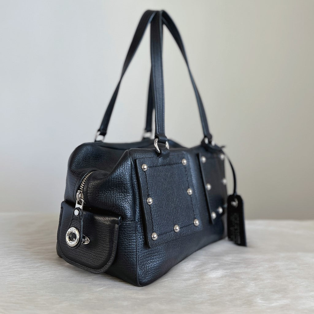 Marc Jacobs Black Leather Studded Detail Shoulder Bag Excellent