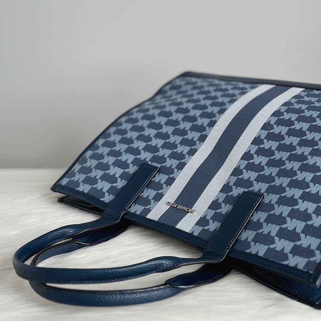 Michael Kors Navy Leather Monogram Oversized Book Tote Shoulder Bag Like New