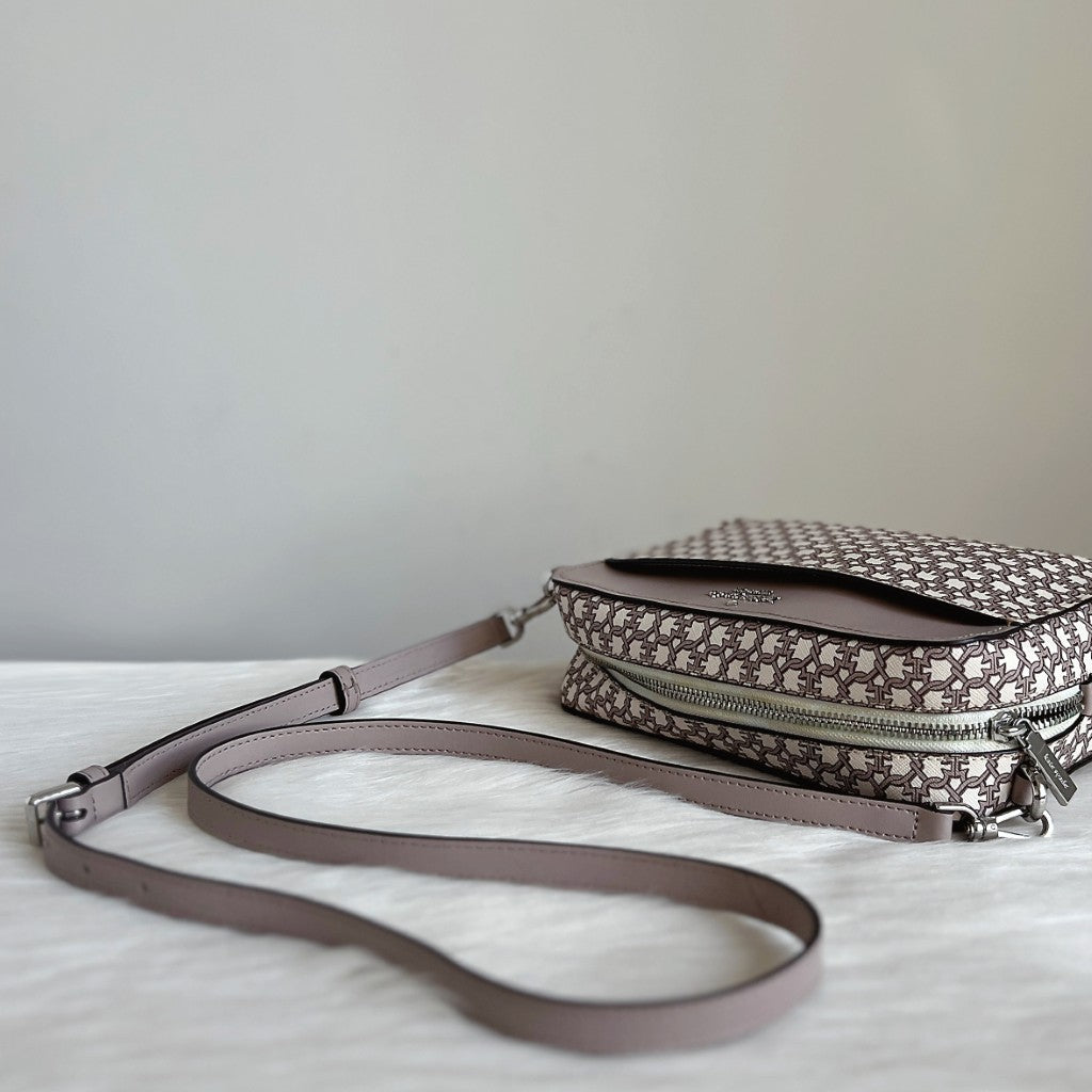 Kate Spade Taupe Leather Heart Chain Pattern Crossbody Shoulder Bag Like New