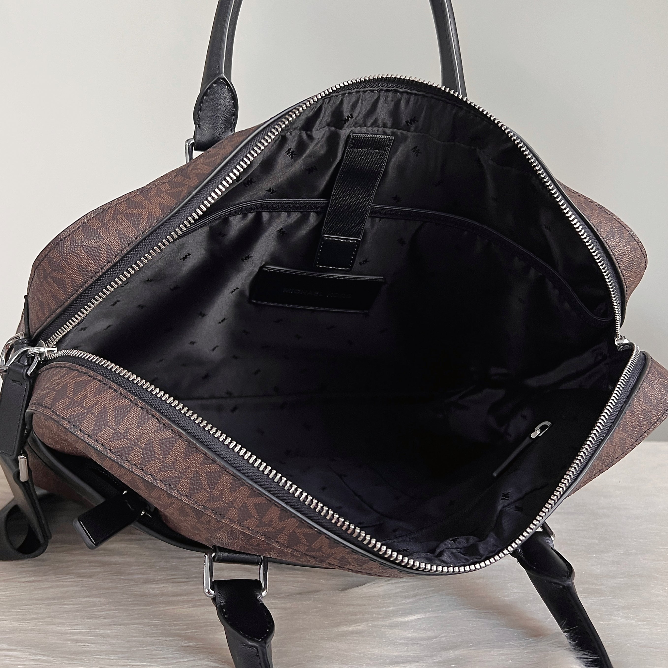 Michael Kors Black Leather MK Monogram Business Unisex 2 Way Shoulder Bag Excellent