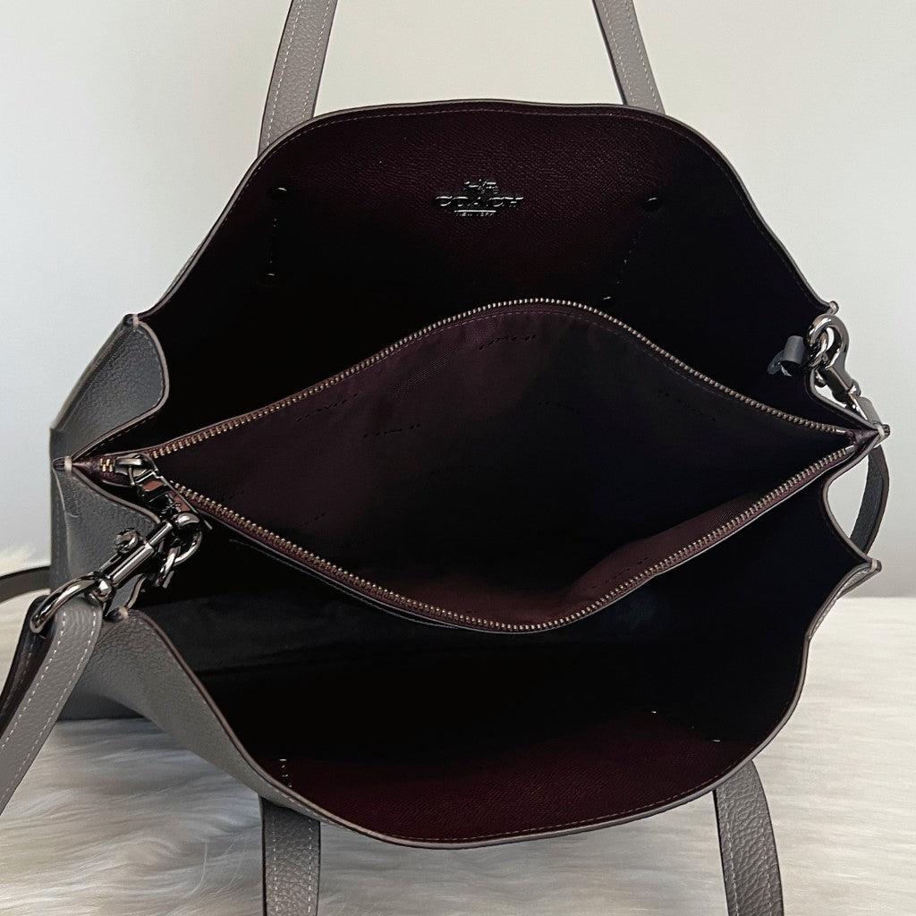 Coach Grey Leather Triple Compartment Large 2 Way Shoulder Bag Like New
