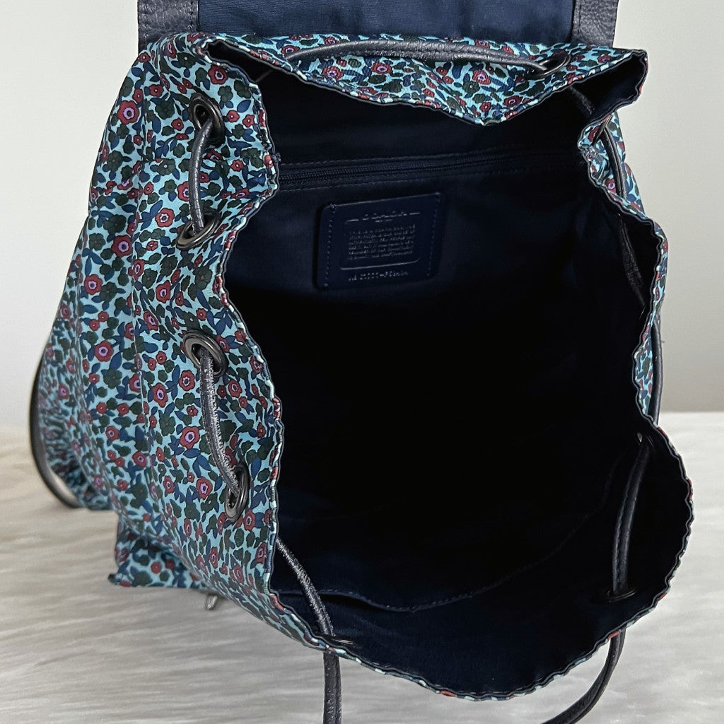 Coach Navy Leather Floral Print Drawstring Backpack Excellent