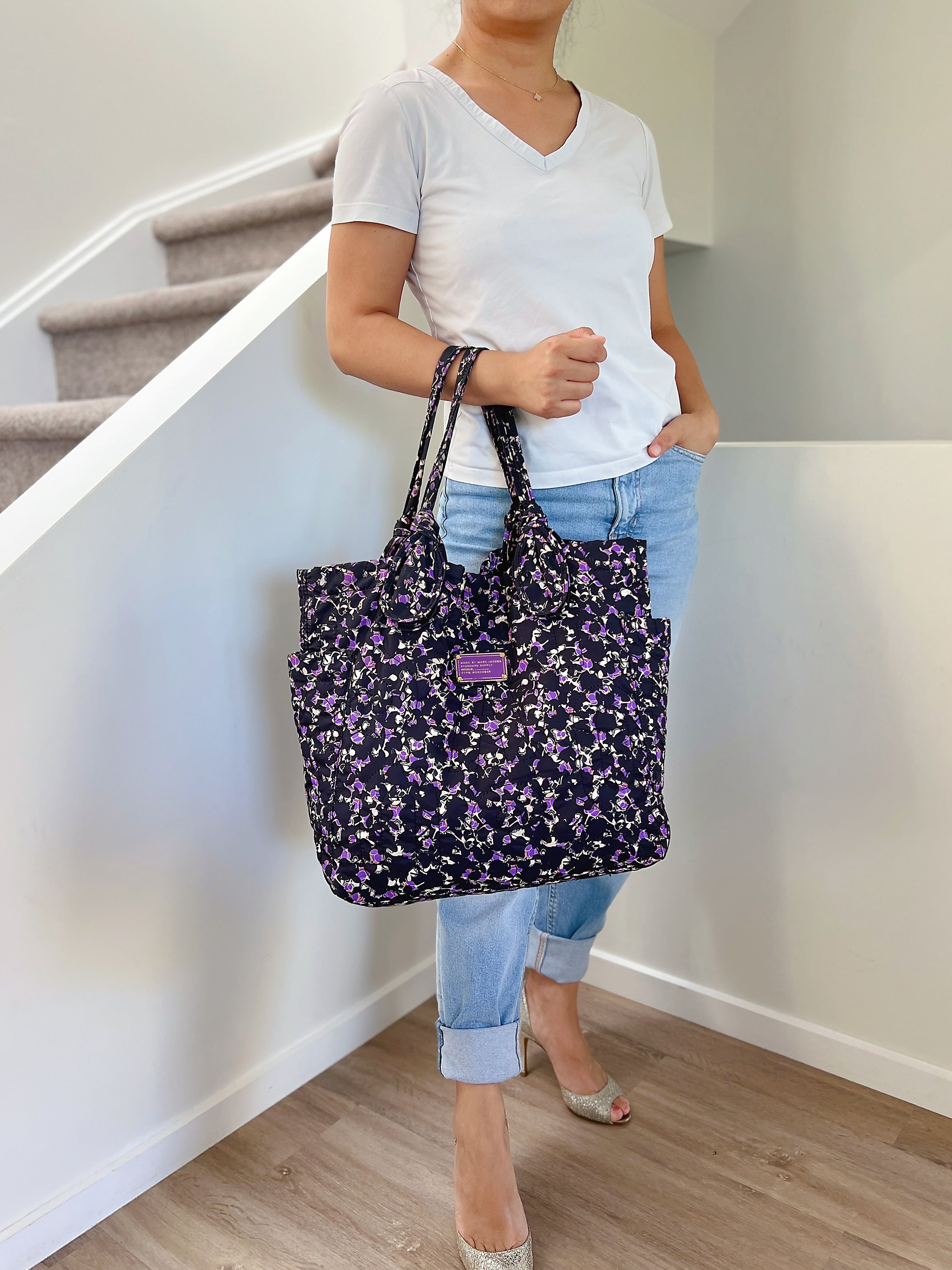 Marc Jacobs Floral Pattern Holiday Large Shoulder Bag Excellent
