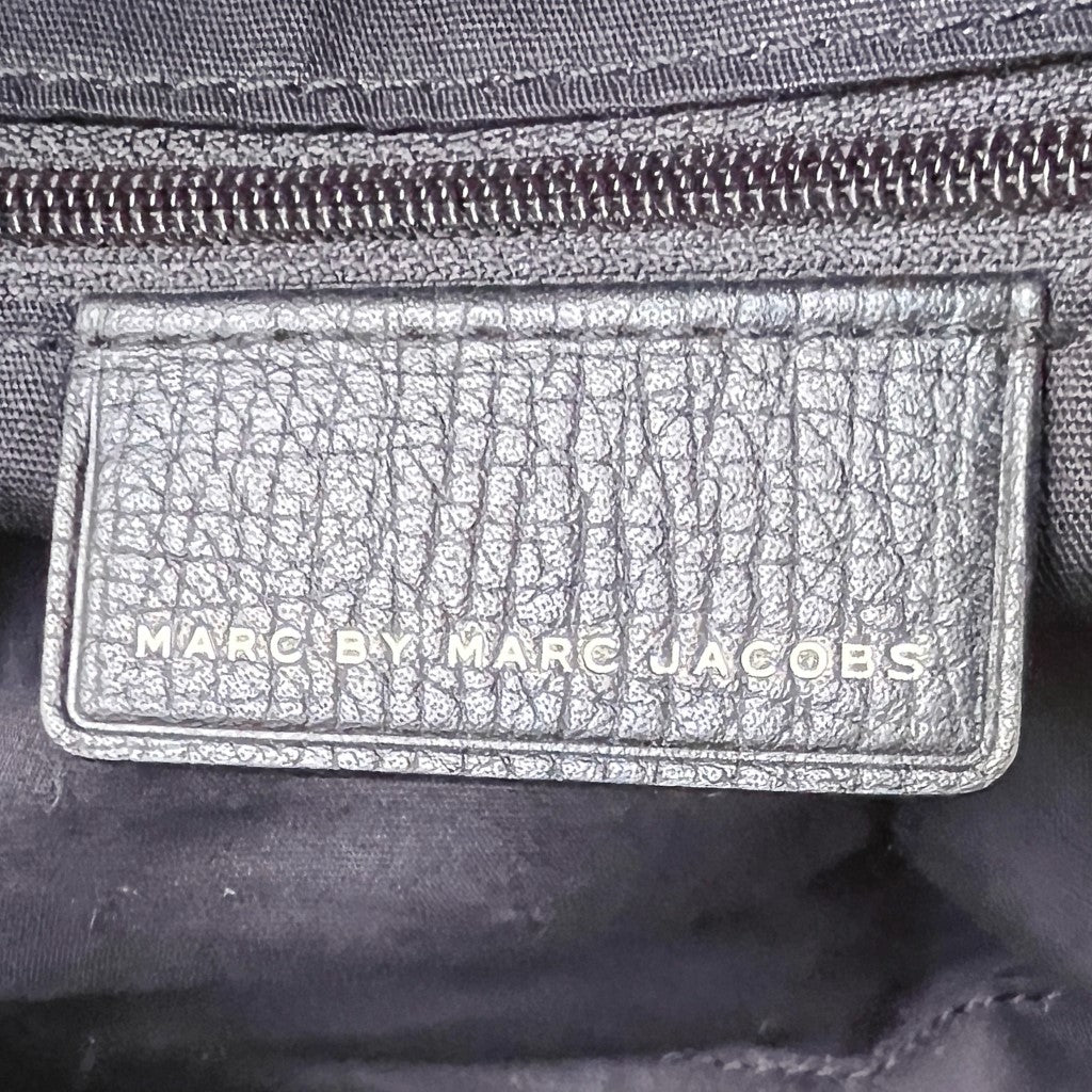 Marc Jacobs Black Leather Studded Detail Shoulder Bag Excellent