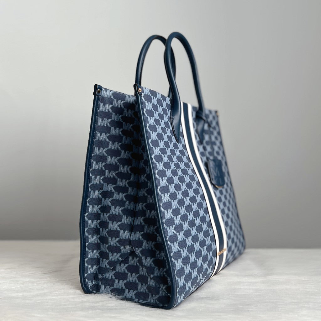 Michael Kors Navy Leather Monogram Oversized Book Tote 2 Way Shoulder Bag Like New