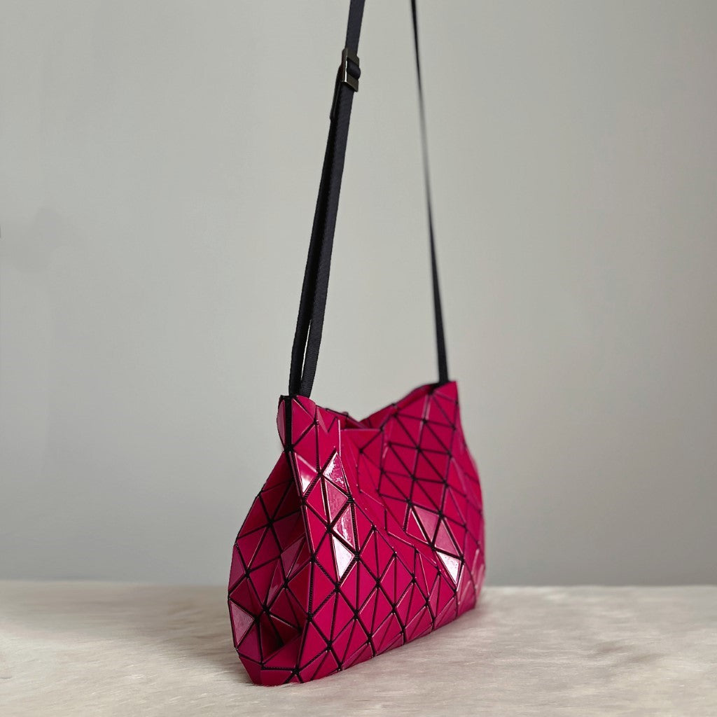 Issey Miyake Fuchsia Geometric Panels Crossbody Shoulder Bag Excellent