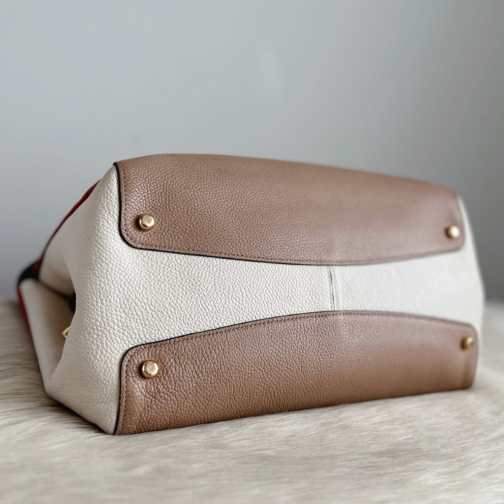 Coach Tri-Tone Leather Triple Compartment Shoulder Bag Like New