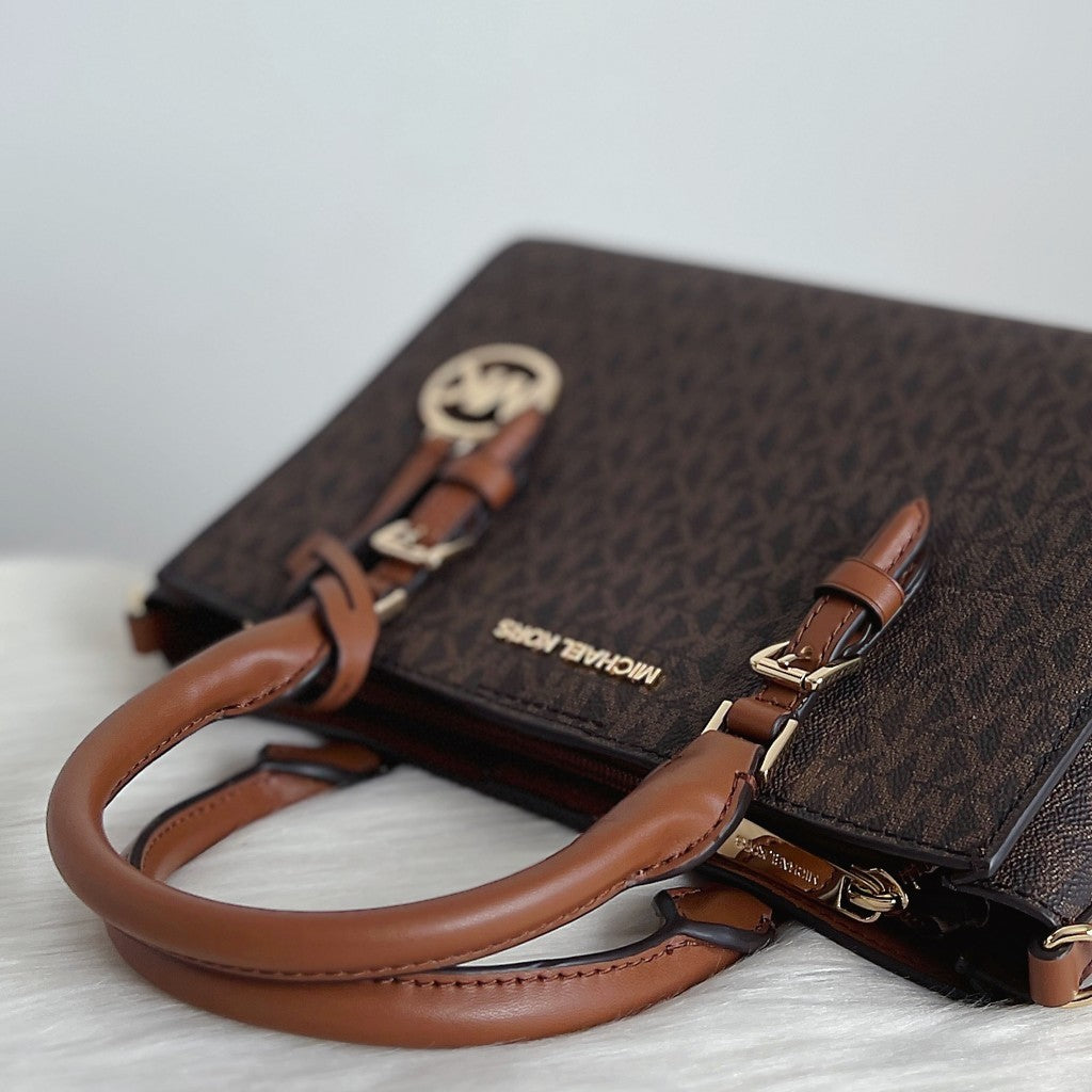 Michael Kors Caramel Leather Monogram 2 Way Shoulder Bag 2-in-1 Like New