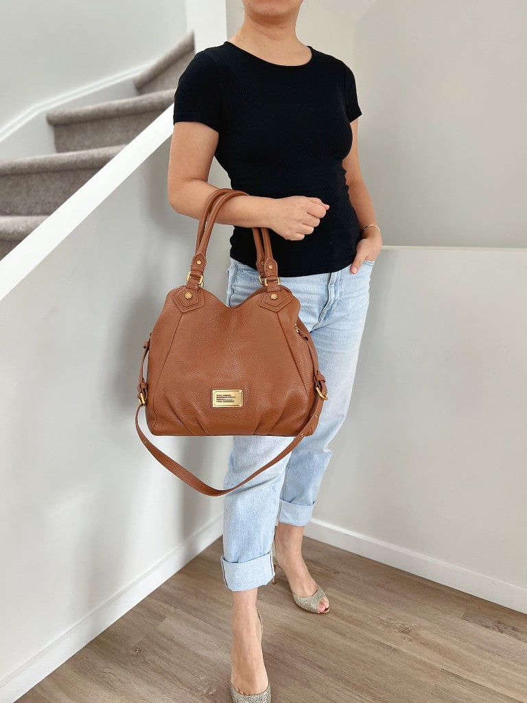 Marc Jacobs Caramel Leather Logo Detail 2 Way Shoulder Bag Like New