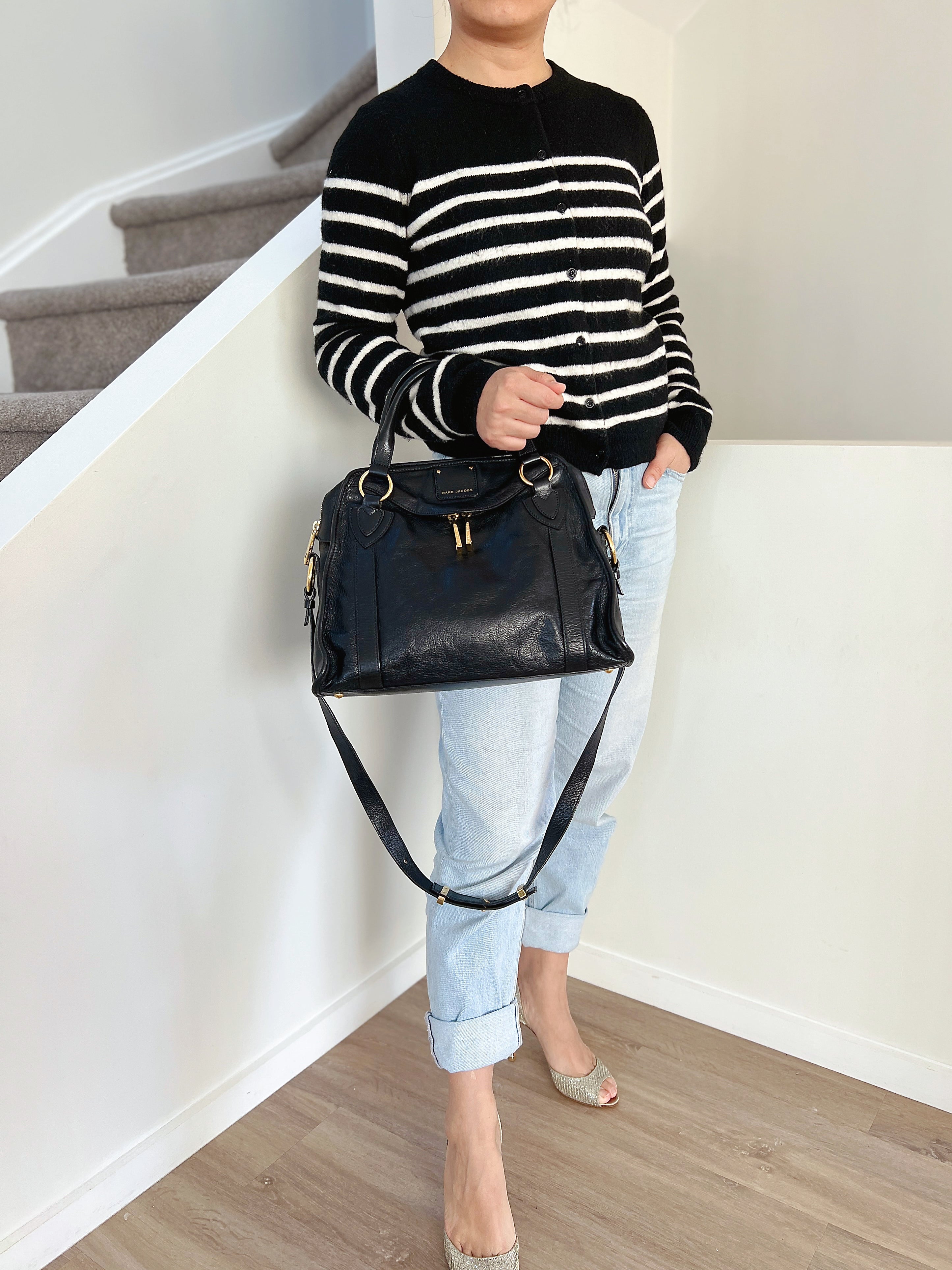 Marc Jacobs Black Leather Front Logo 2 Way Shoulder Bag Excellent