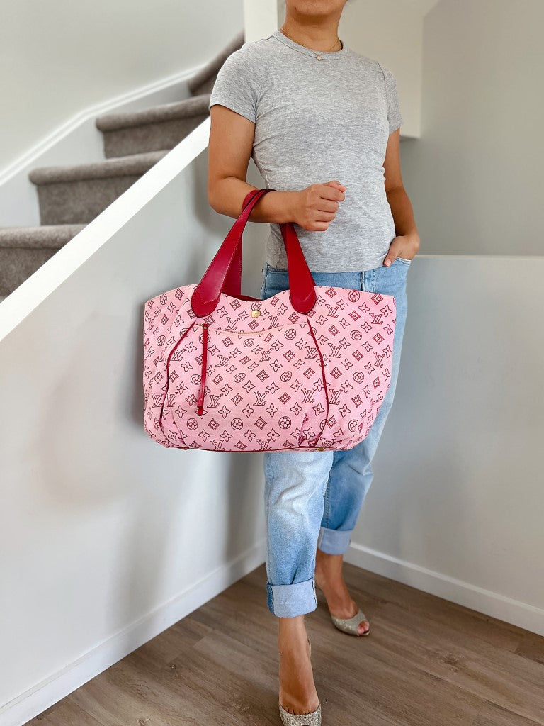 Louis Vuitton Limited Edition Fuchsia Monogram Large Carryall Shoulder Bag