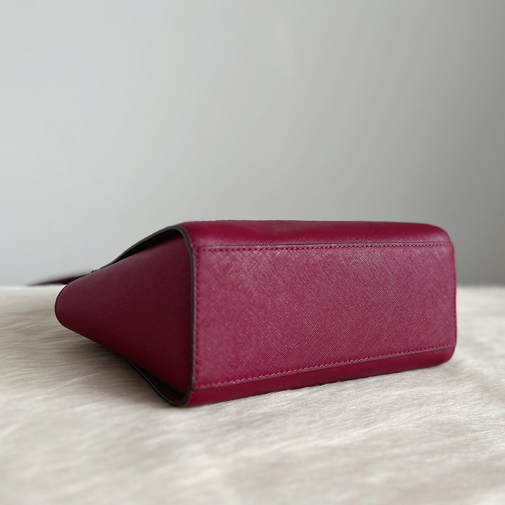 Michael Kors Burgundy Saffiano Leather Front Logo Crossbody Shoulder Bag Excellent