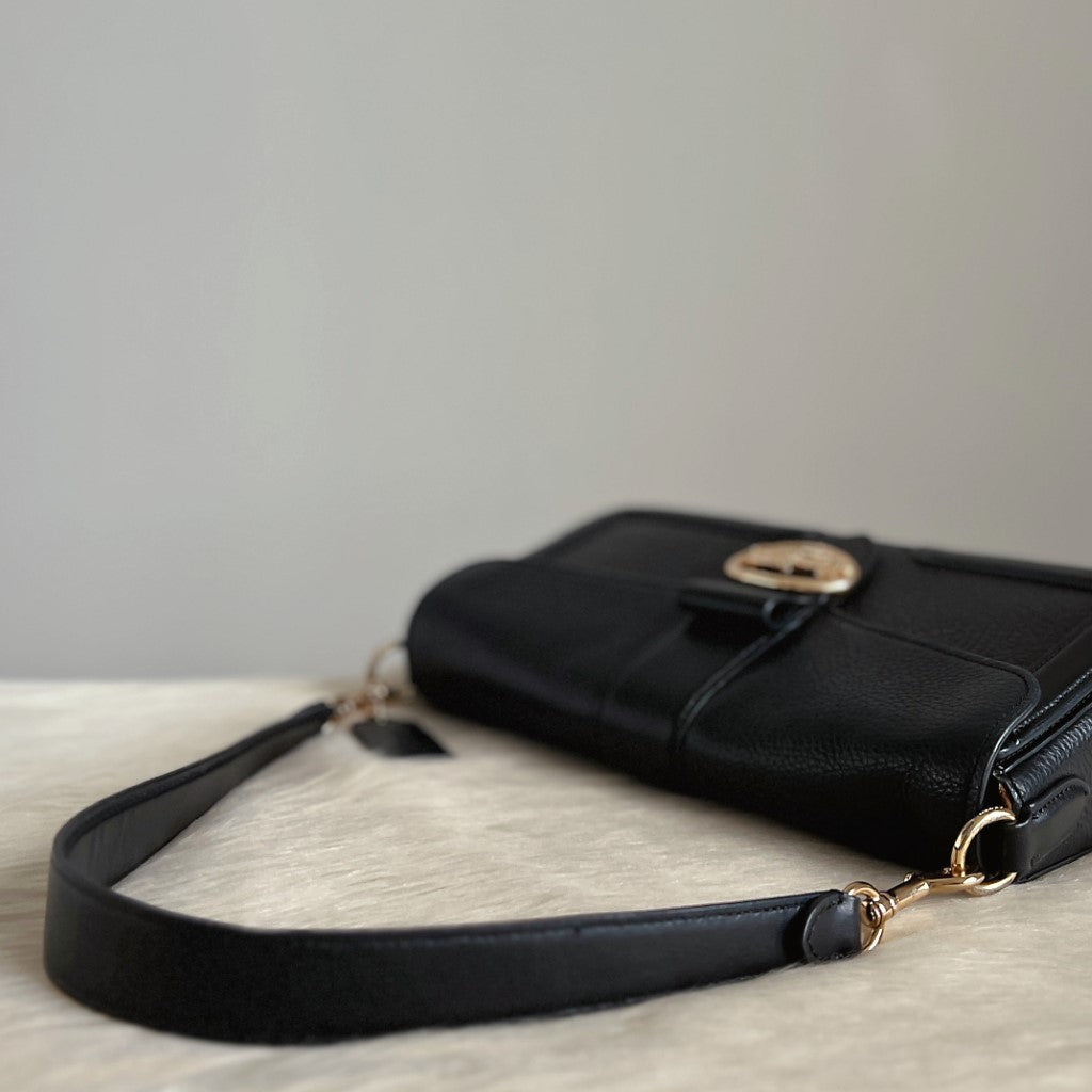 Coach Black Leather Front Buckle Double Compartment 2 Way Shoulder Bag Excellent