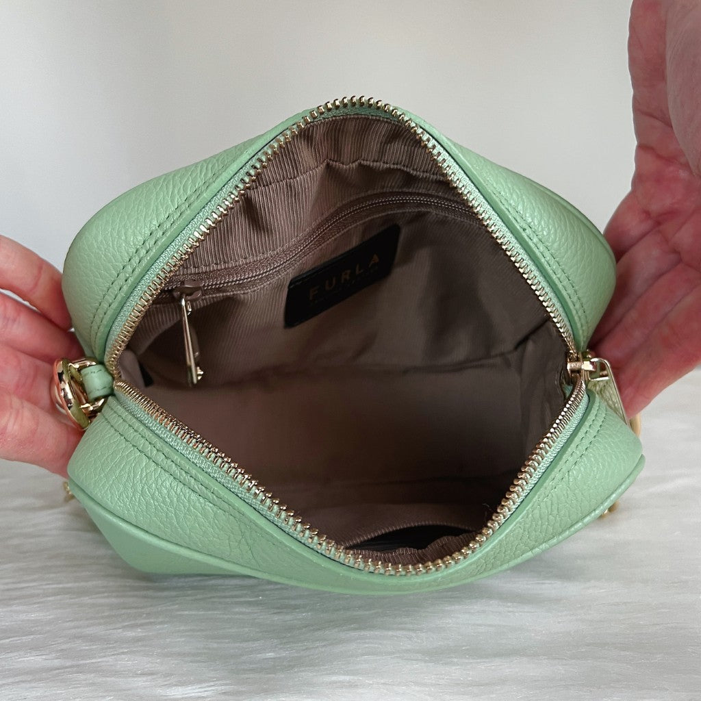 Furla Lime Leather Front Logo Camera Crossbody Shoulder Bag Like New