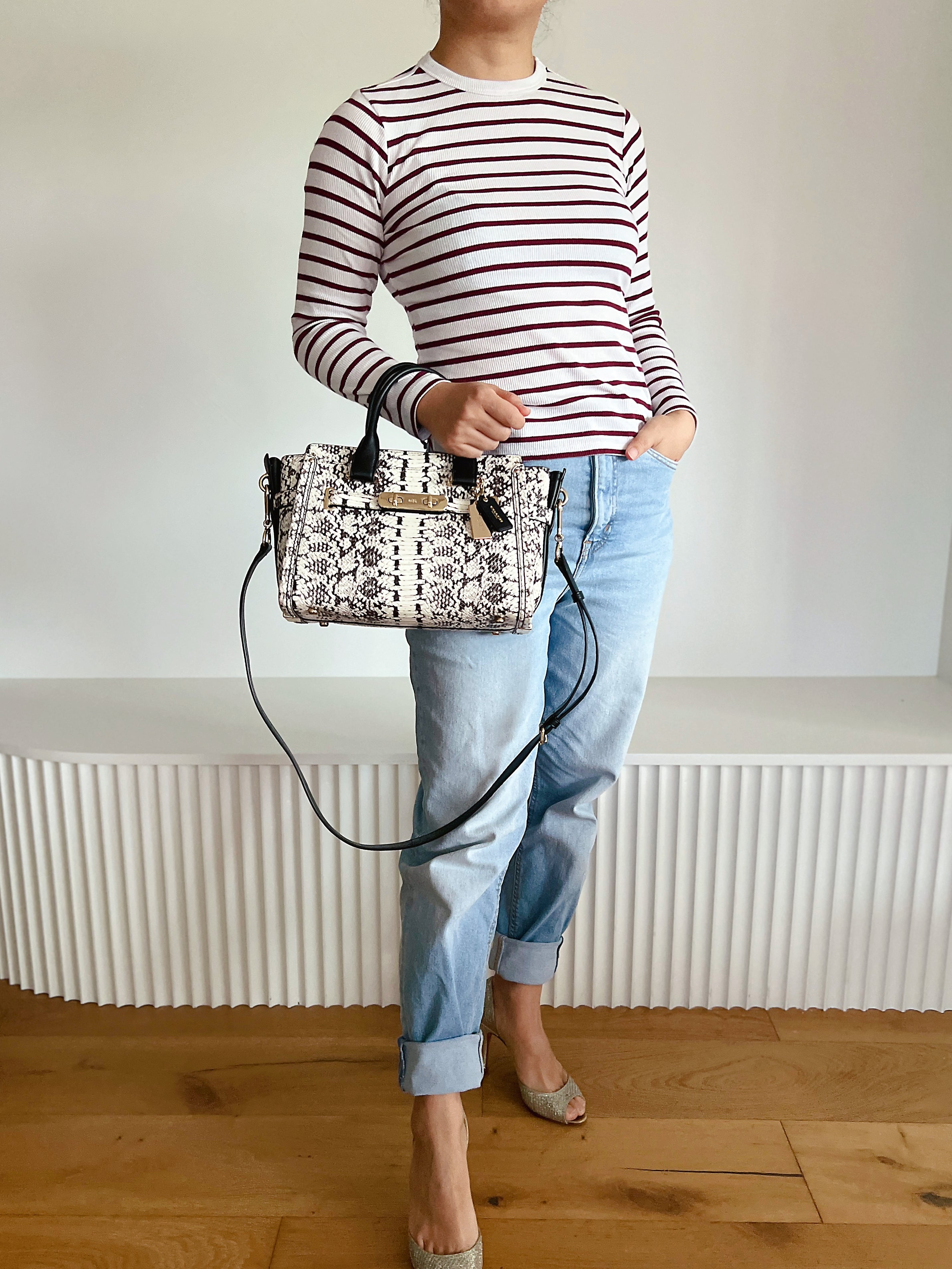 Coach Black Leather Python Pattern 2 Way Shoulder Bag Like New