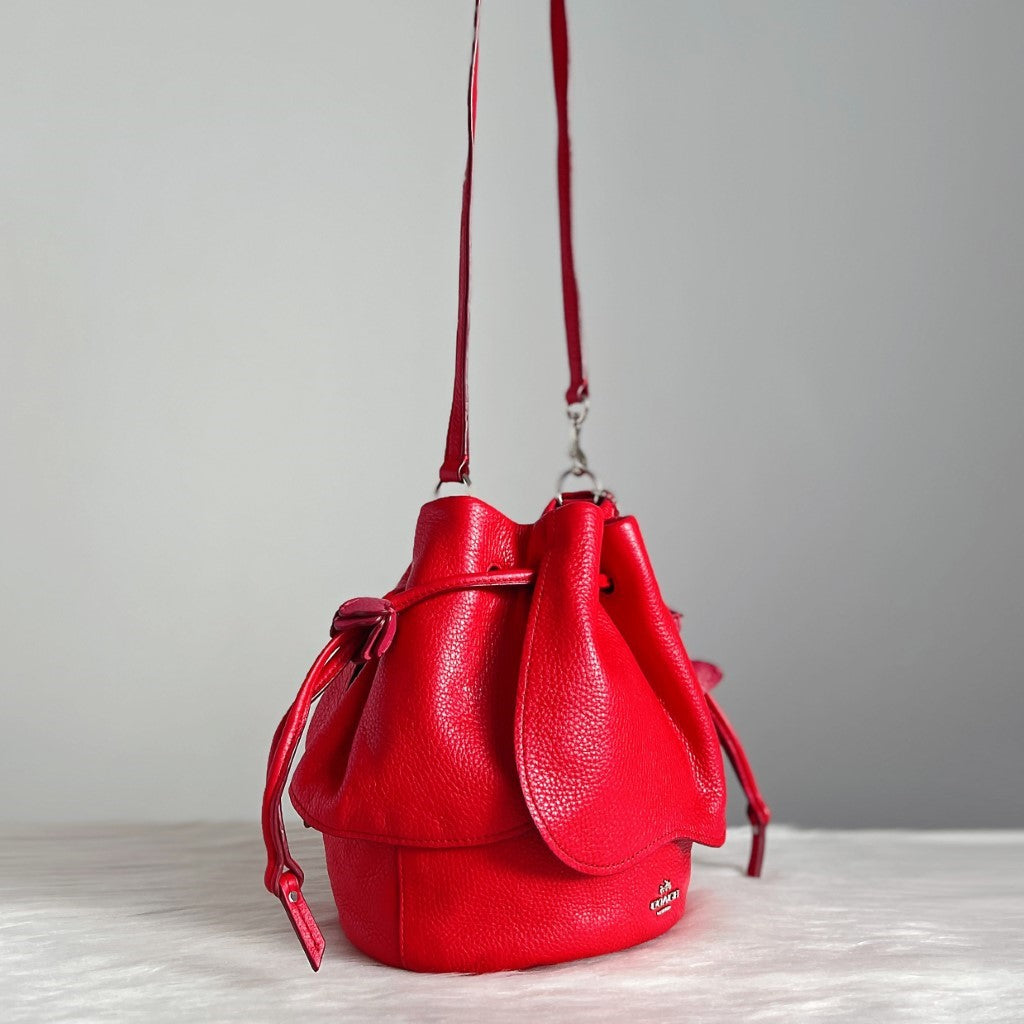 Coach Red Leather Drawstring Bucket Crossbody Shoulder Bag Excellent