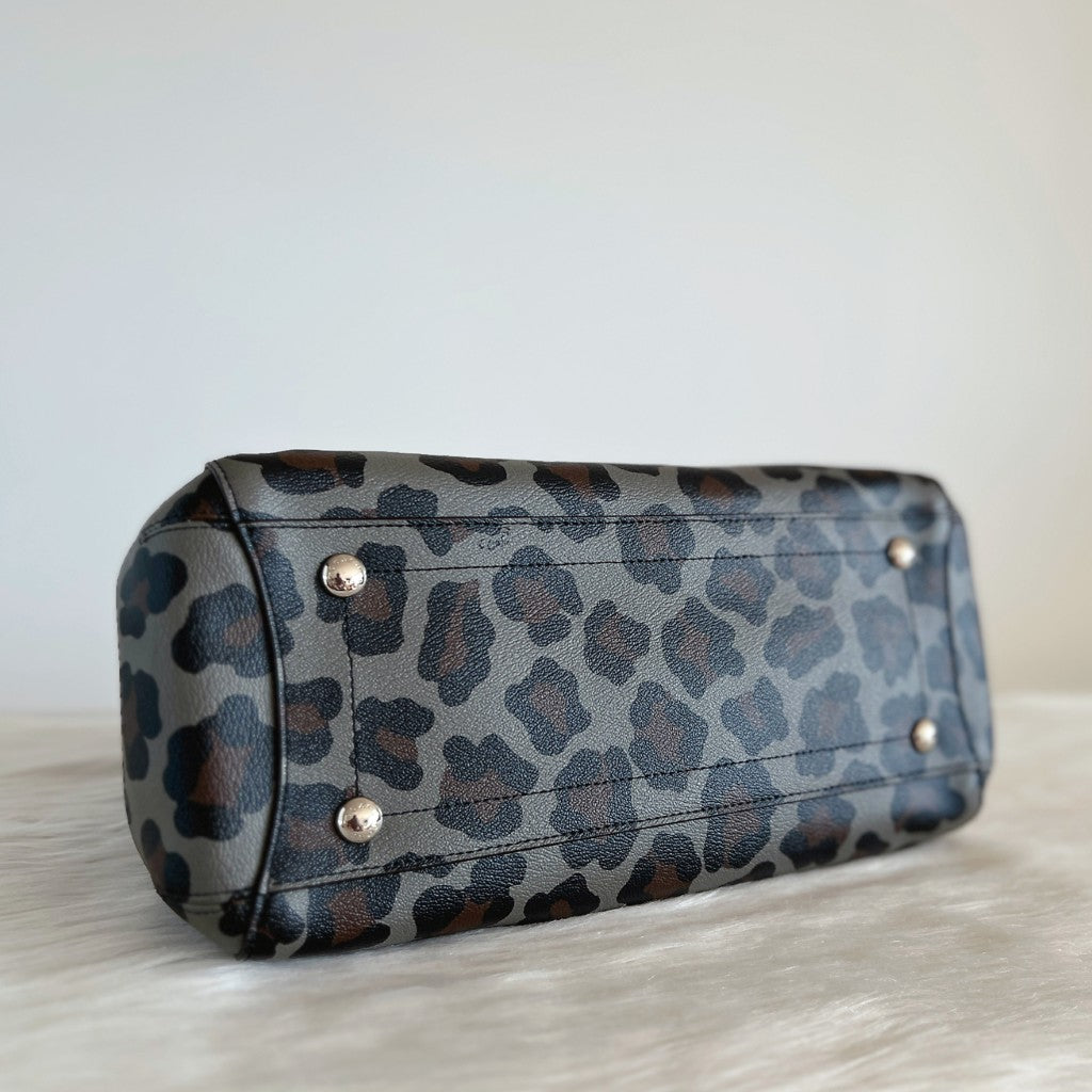 Coach Black Leather Leopard Triple Compartment 2 Way Shoulder Bag Like New