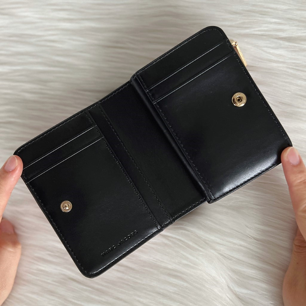 Marc Jacobs Pink Leather Cherry Pattern Coin Compartment Bi-Fold Wallet Like New