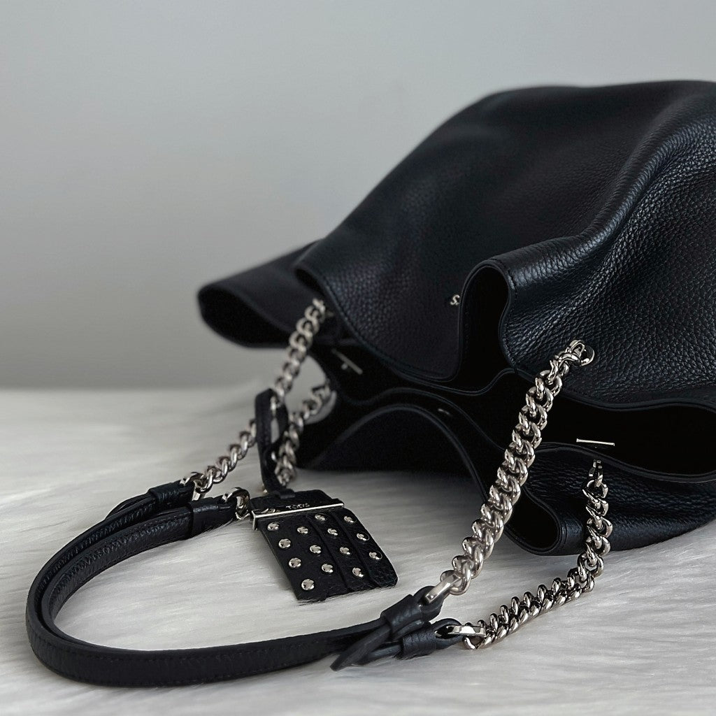 Tod's Black Leather Chain Detail Triple Compartment Shoulder Bag Like New