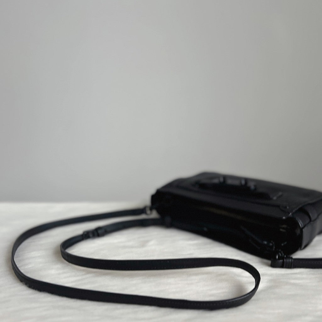 Coach Black Leather Double Turn Lock Crossbody Shoulder Bag Like New