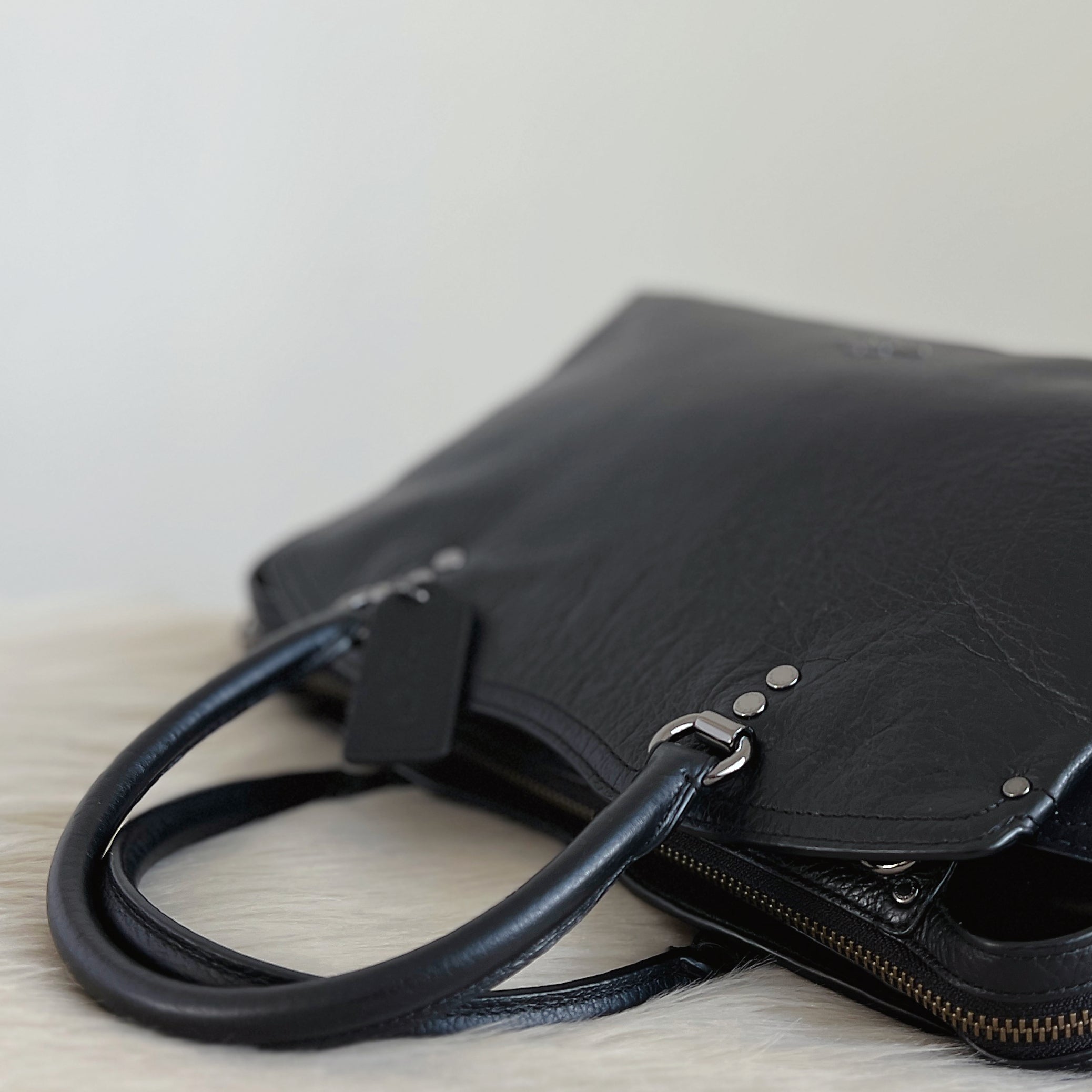 Coach Black Leather Sude Patchwork Triple Compartment 2 Way Shoulder Bag Excellent