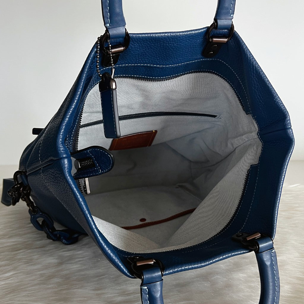 Coach Blue Leather Chunky Chain Messenger Unisex 2 Way Shoulder Bag Like New