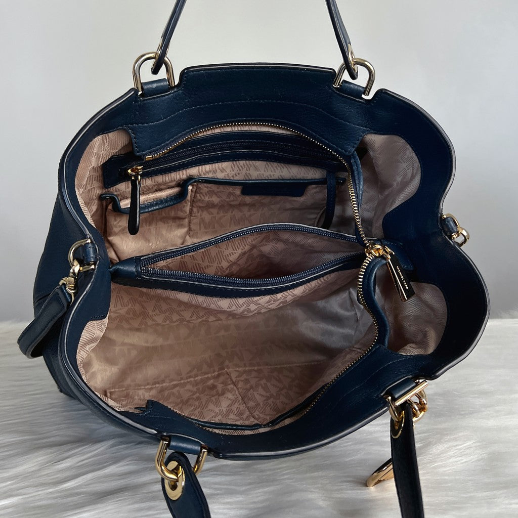 Michael Kors Navy Leather Triple Compartment 2 Way Shoulder Bag Excellent