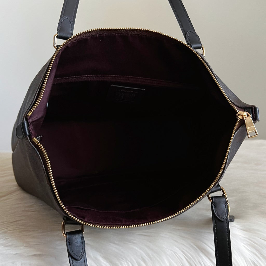 Coach Black Leather Monogram Career Large Shoulder Bag Like New