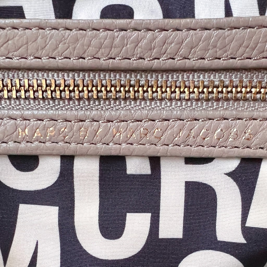 Marc Jacobs Taupe Leather Classic Q 2 Way Shoulder Bag