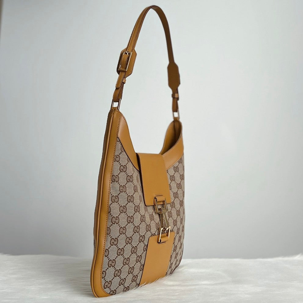 Gucci Mustard Leather Double G Monogram Front Buckle Shoulder Bag