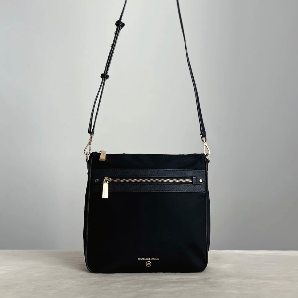 Michael Kors Black Patchwork Messenger Crossbody Shoulder Bag Like New