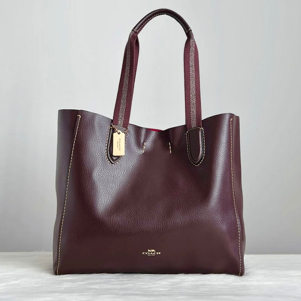 Coach Chocolate Leather Front Logo Large Shoulder Bag Like New