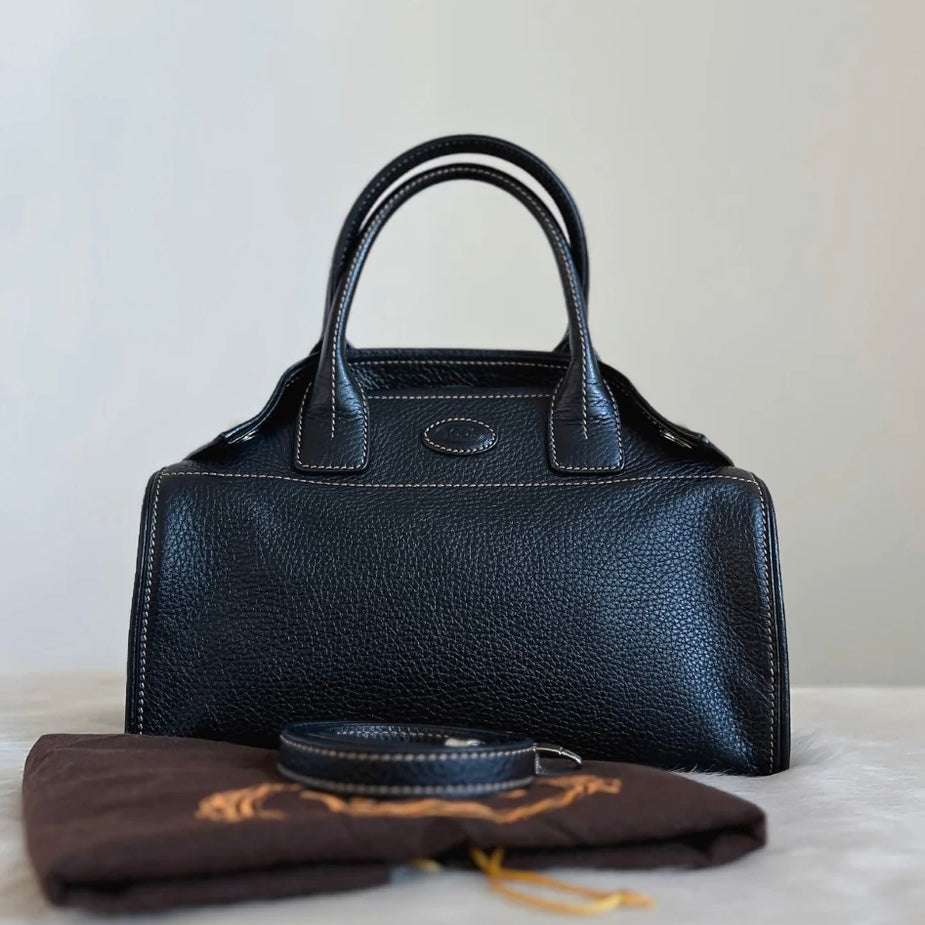 Tod's Black Leather Fold Detail 2 Way Bag Excellent