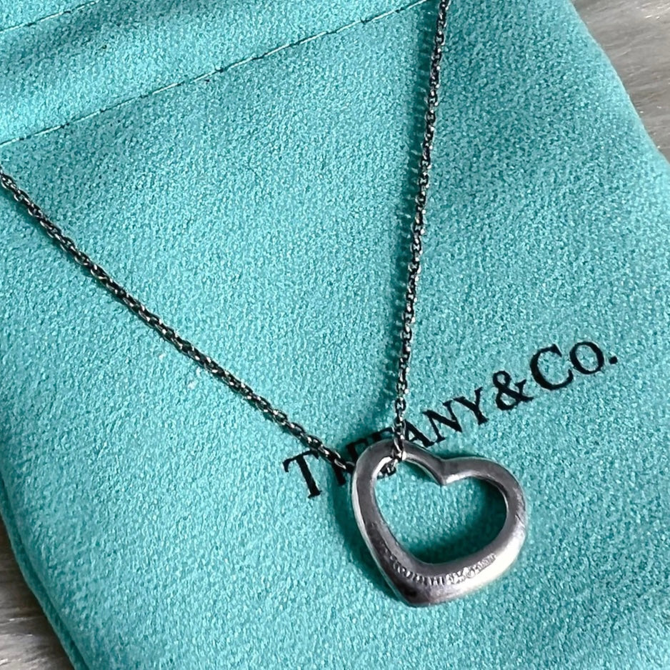 Tiffany & Co. Elsa Peretti 925 Silver Open Heart Necklace Excellent