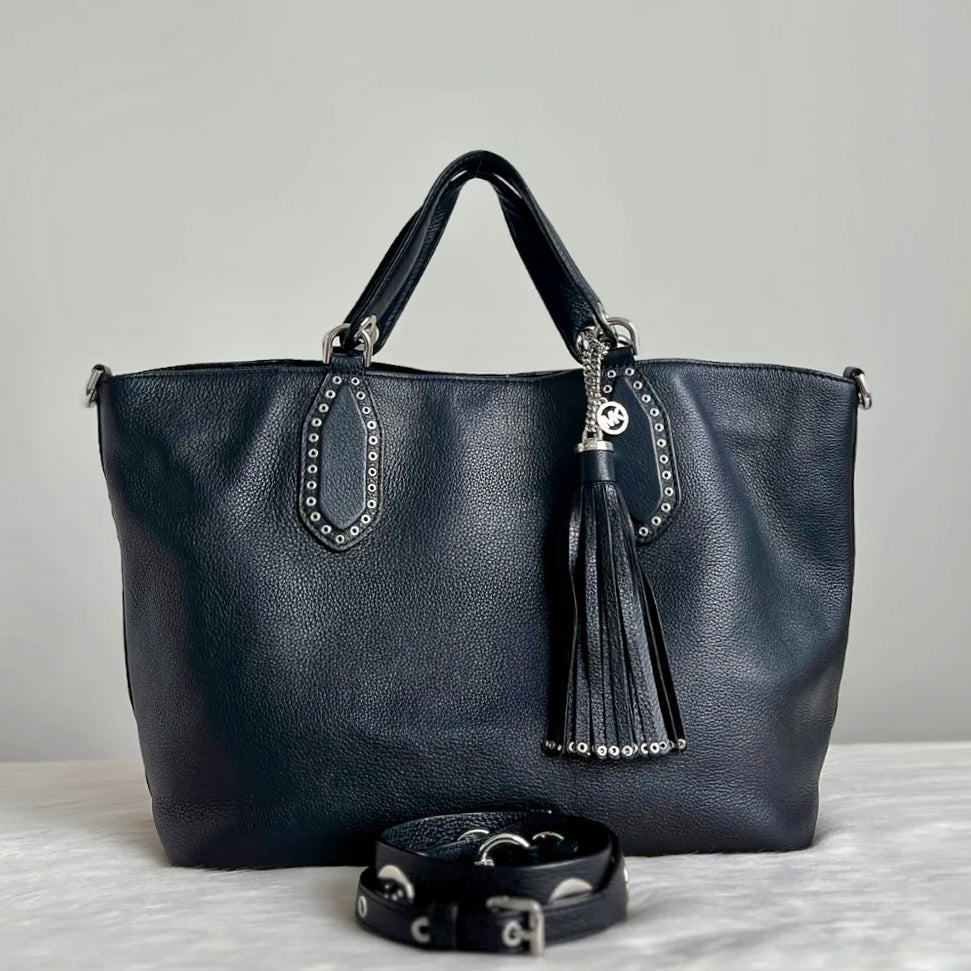 Michael Kors Black Leather Tassel Charm Large 2 Way Shoulder Bag Like New