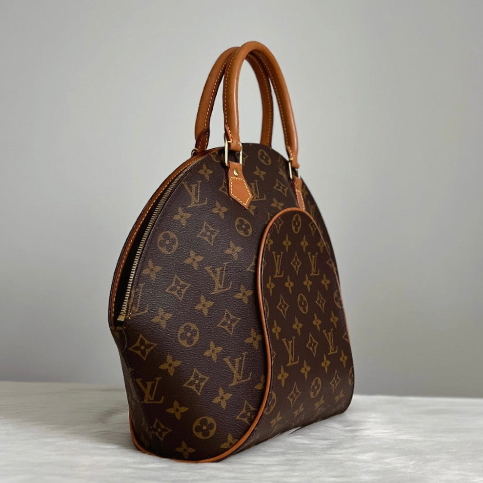 Louis Vuitton Iconic Monogram Ellipse MM Tote Bag Excellent