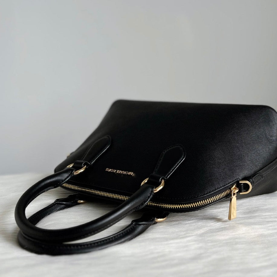 Michael Kors Black Leather Front Logo Alma 2 Way Shoulder Bag Like New