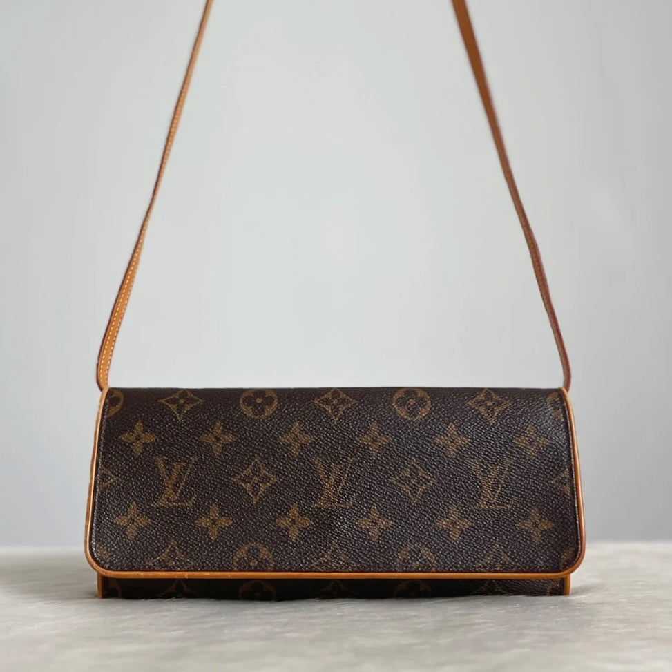Louis Vuitton Signature Monogram Pochette Twin GM Shoulder Bag Excellent