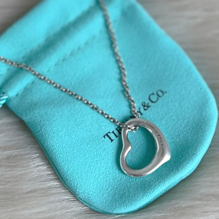 Tiffany & Co. Elsa Peretti 925 Silver Open Heart Necklace Excellent