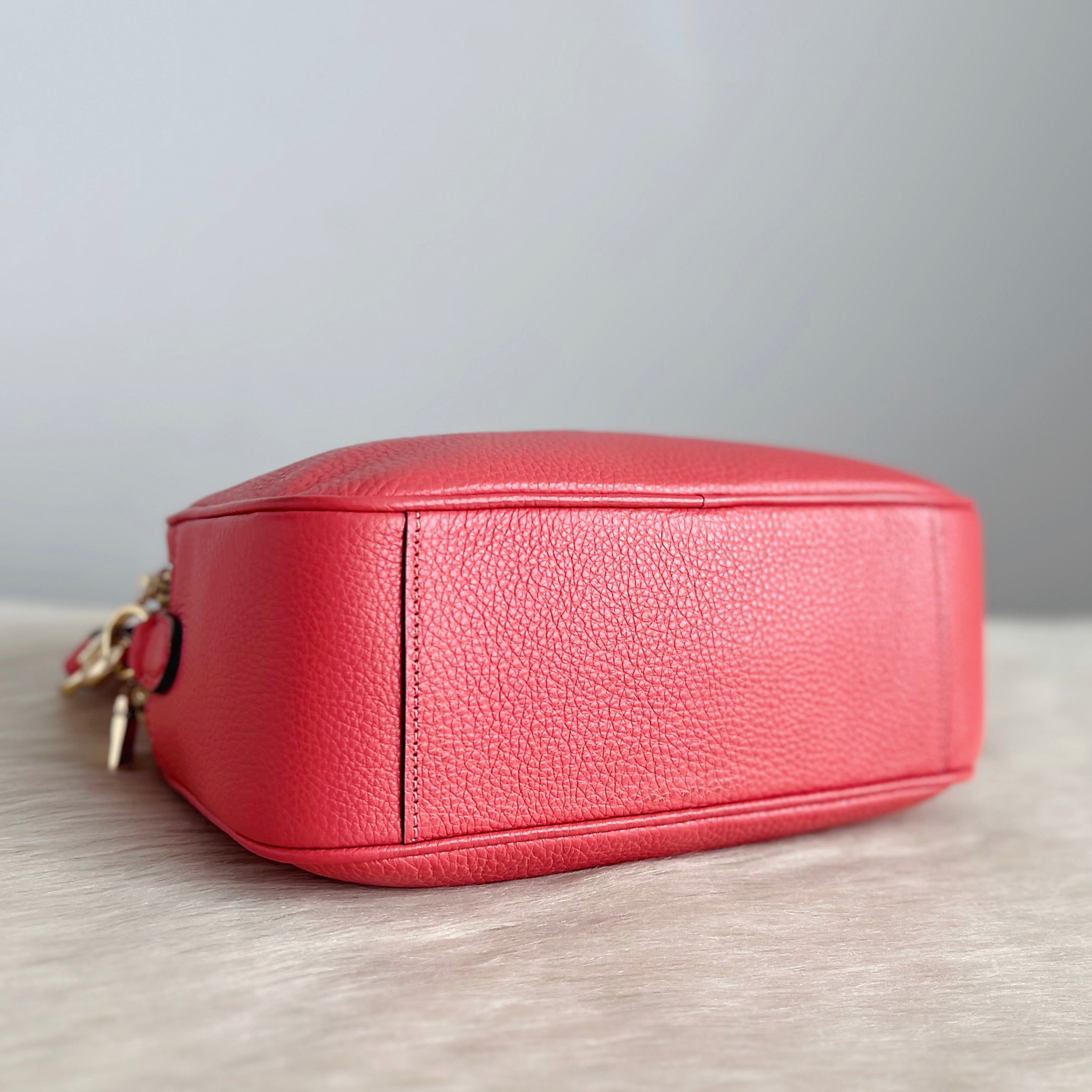 Coach Leather Embossed Logo Double Compartment Crossbody Shoulder Bag Like New
