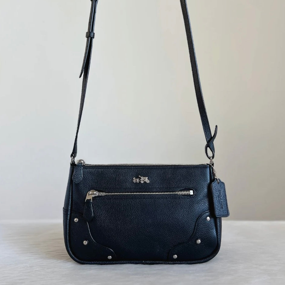Coach Black Leather Studs Detail Crossbody Shoulder Bag Excellent