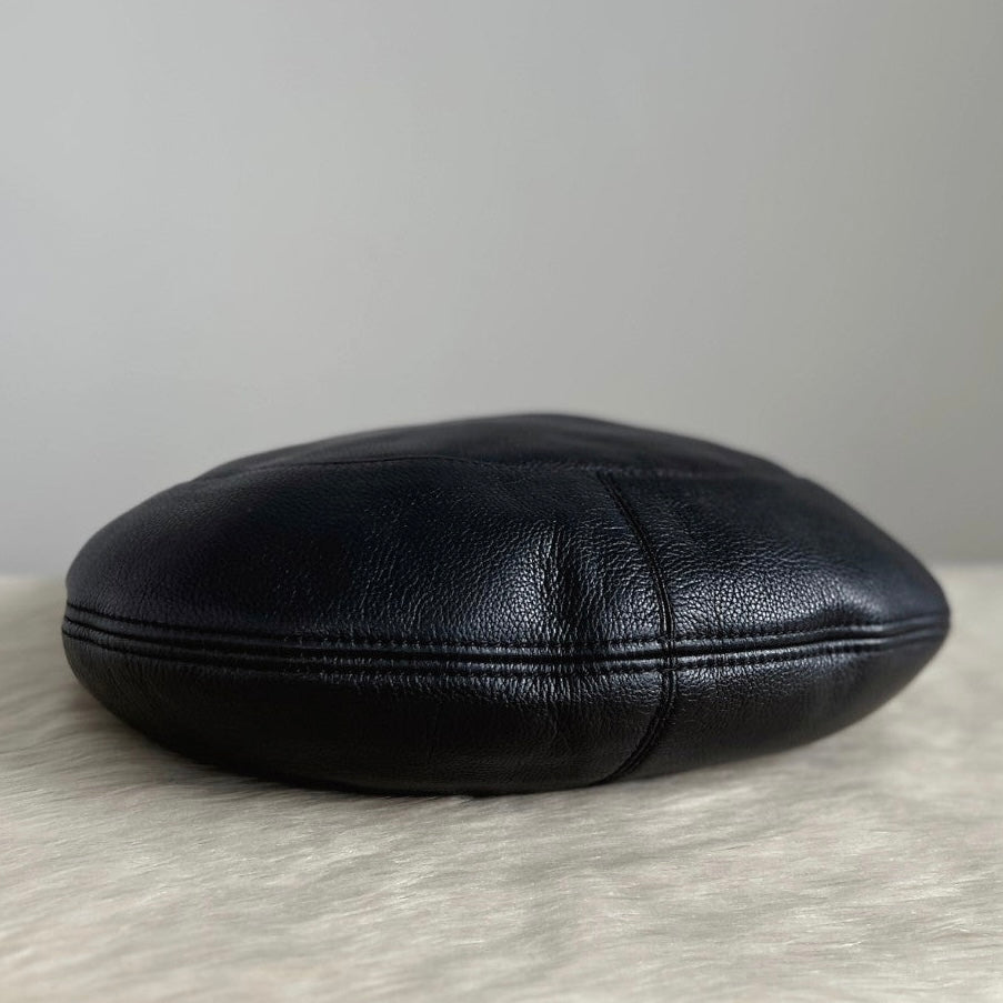 Kate Spade Black Leather Slouchy Half Moon Shoulder Bag Excellent