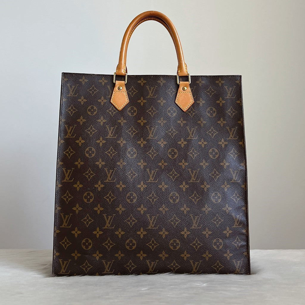 Louis Vuitton Signature Monogram Sac Plat Tote Bag