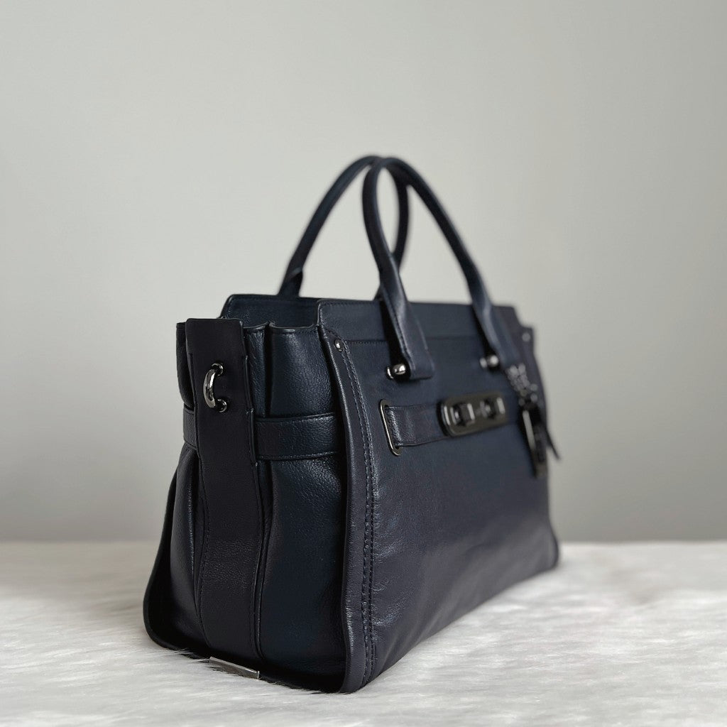 Coach Navy Leather Double Turn Lock Detail 2 Way Shoulder Bag Like New