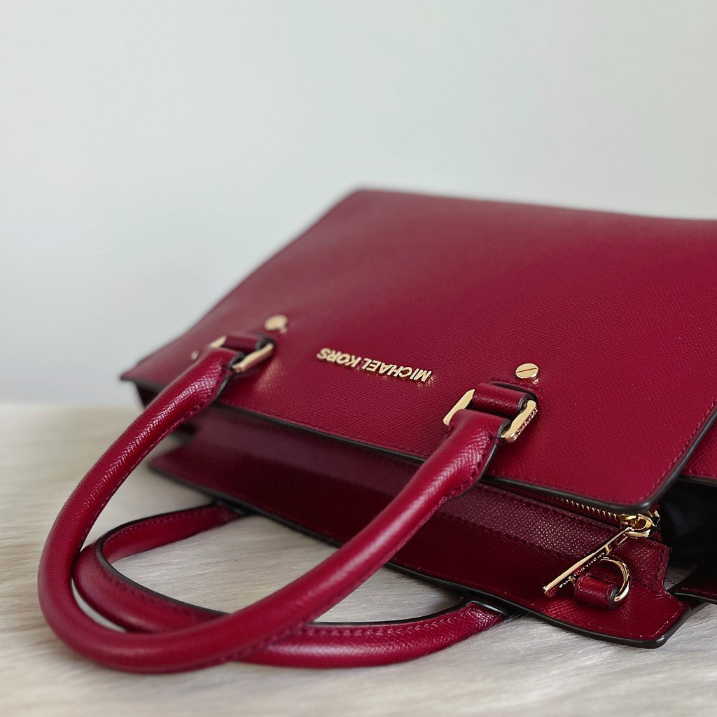 Michael Kors Maroon Leather Front Logo 2 Way Shoulder Bag Excellent