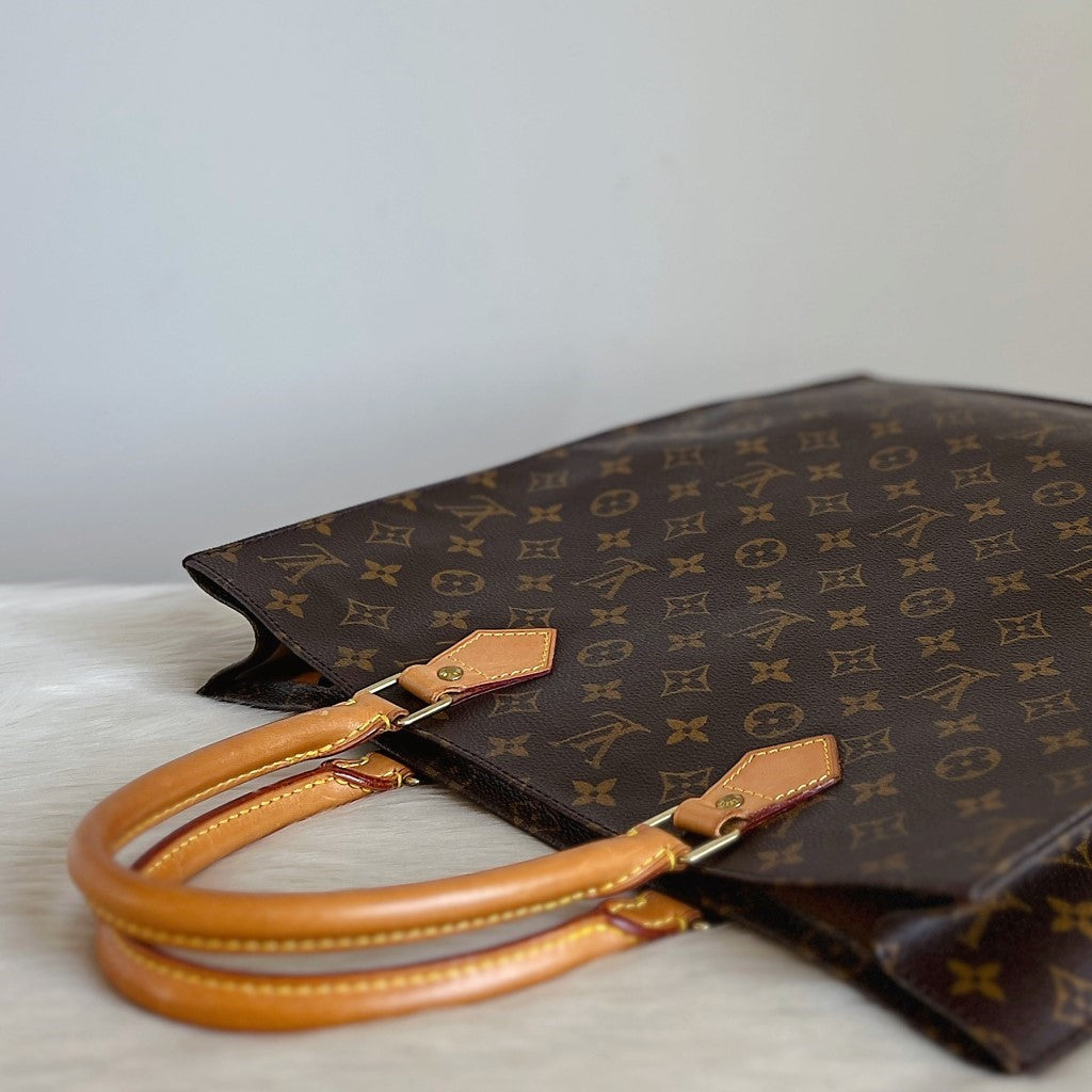 Louis Vuitton Signature Monogram Sac Plat Tote Bag