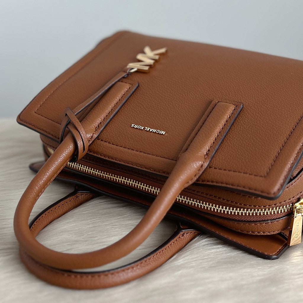 Michael Kors Caramel Leather Triple Compartment 2 Way Shoulder Bag Like New