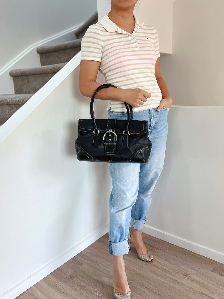 Coach Black Leather Front Buckle Flap Shoulder Bag Excellent