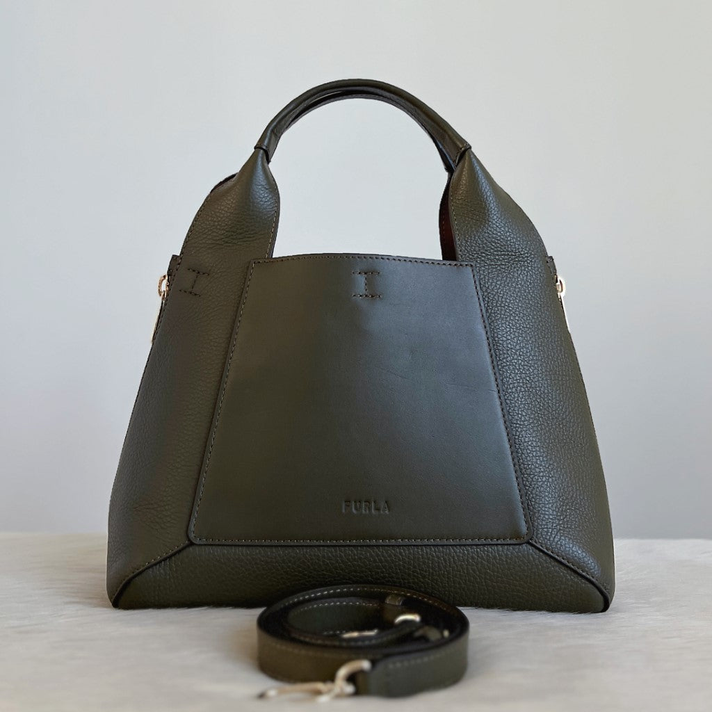 Furla Olive Leather Side Zip Detail 2 Way Shoulder Bag Excellent